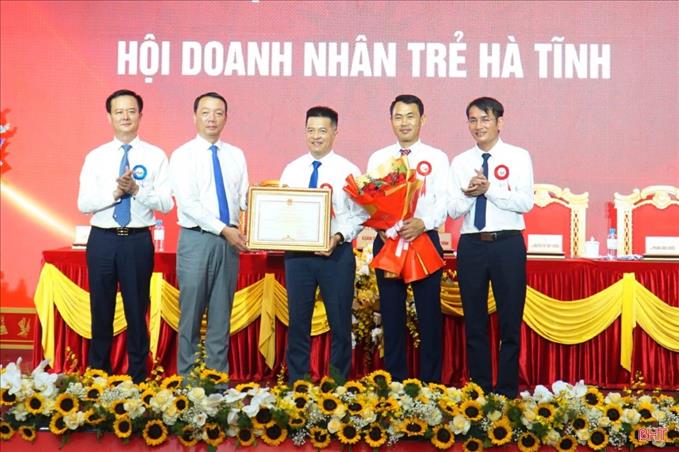 hoi_doanh_nhan_tre_hatinh_oduchenang_odudep ha tinh7.jpg